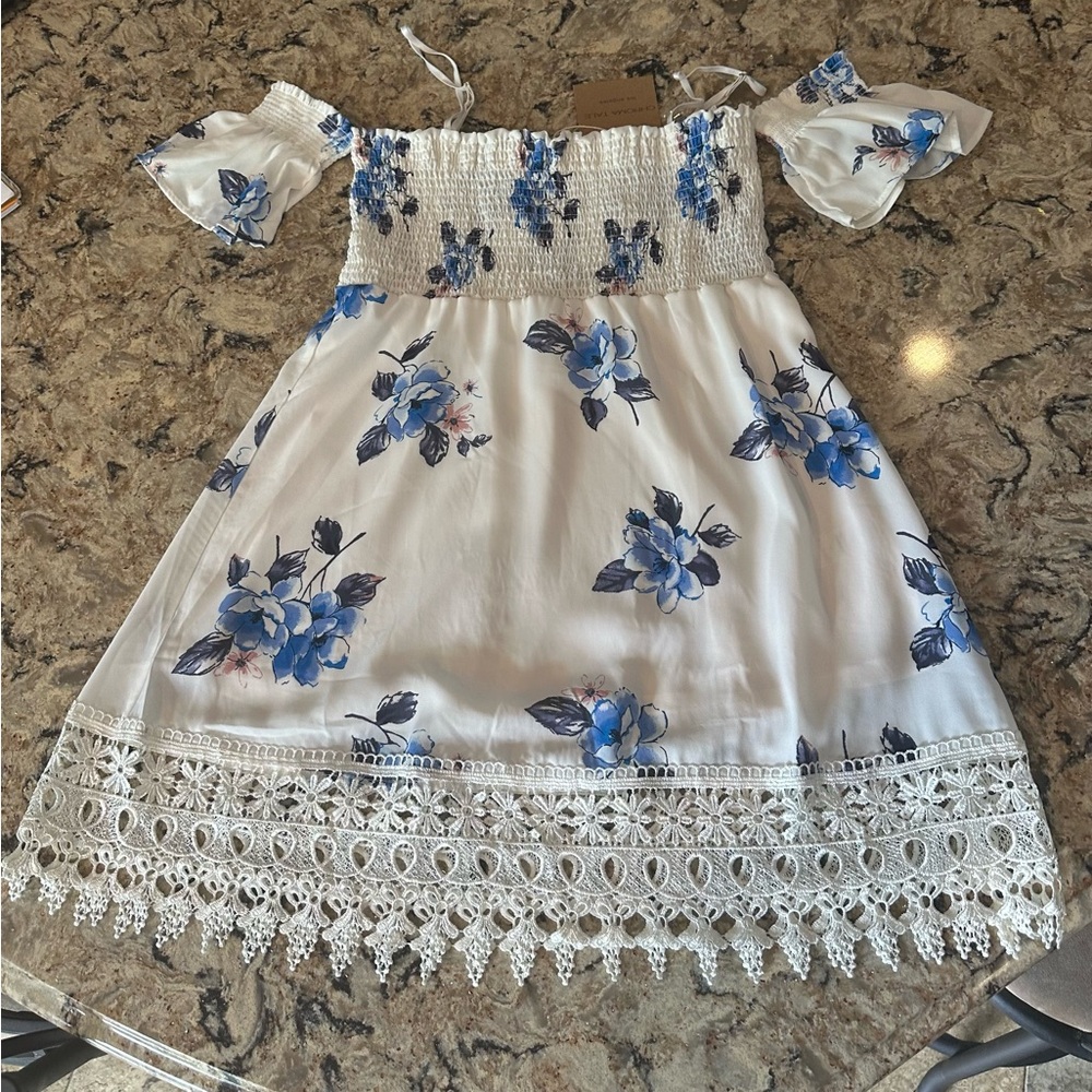 Off the Shoulder Smocked Dress Juniors M White Flutter sleeves Blue Floral Lace